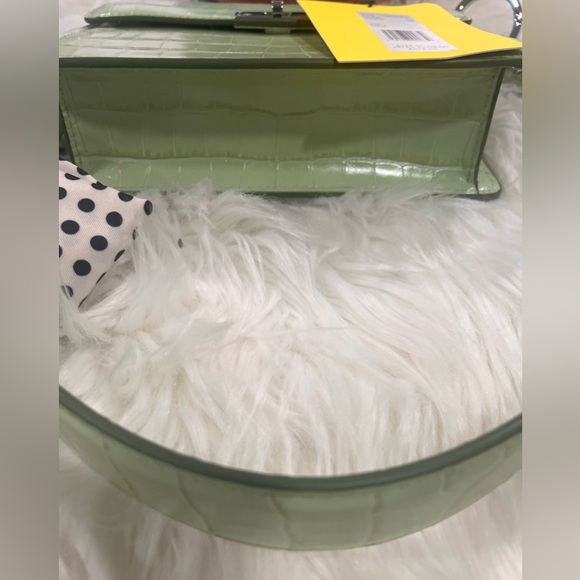 Marc Jacobs Croc embossed mini top handle bag NWT - Picture 7 of 10